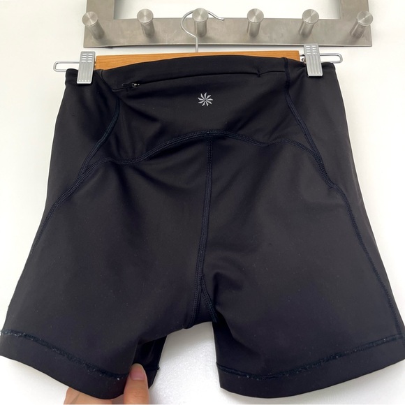 💙 Athleta Ultimate Run Shortie Bike Shorts - Black, Size M - Picture 2 of 9